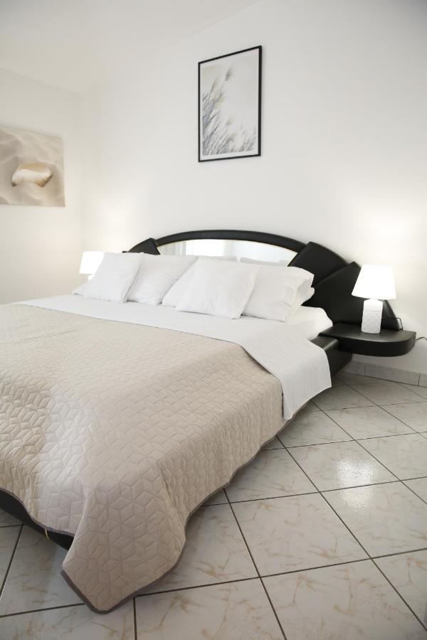 Apartments Lepur Vodice Dış mekan fotoğraf