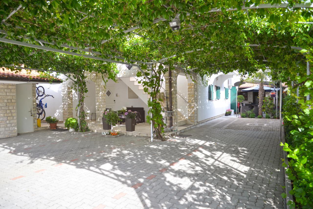 Apartments Lepur Vodice Dış mekan fotoğraf